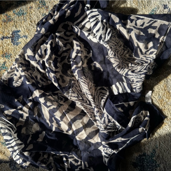 Made in Italy Symphony Zebra Print Scarf in Black and Cream - Picture 1 of 7